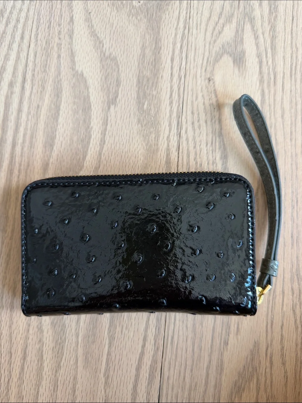 Marc by Marc Jacobs Black Patent Wristlet Card Holder with Logo Plaque